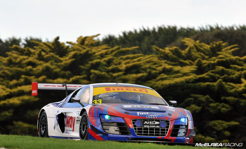 Simon Ellingham and Tim Miles in the Audi R8 at Phillip Island in the Australian GT