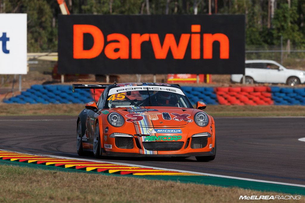Duvashen Padayachee #45 racing at Hidden Valley Raceway 2016