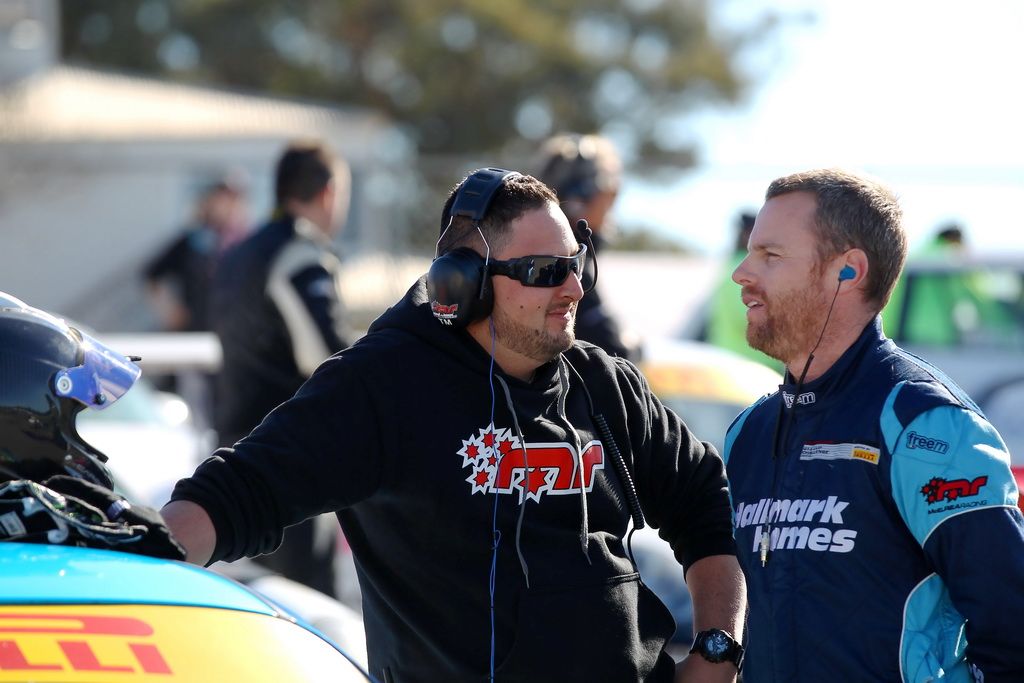 Anthony Gilbertson in the Porsche GT3 Cup Challenge at Winton