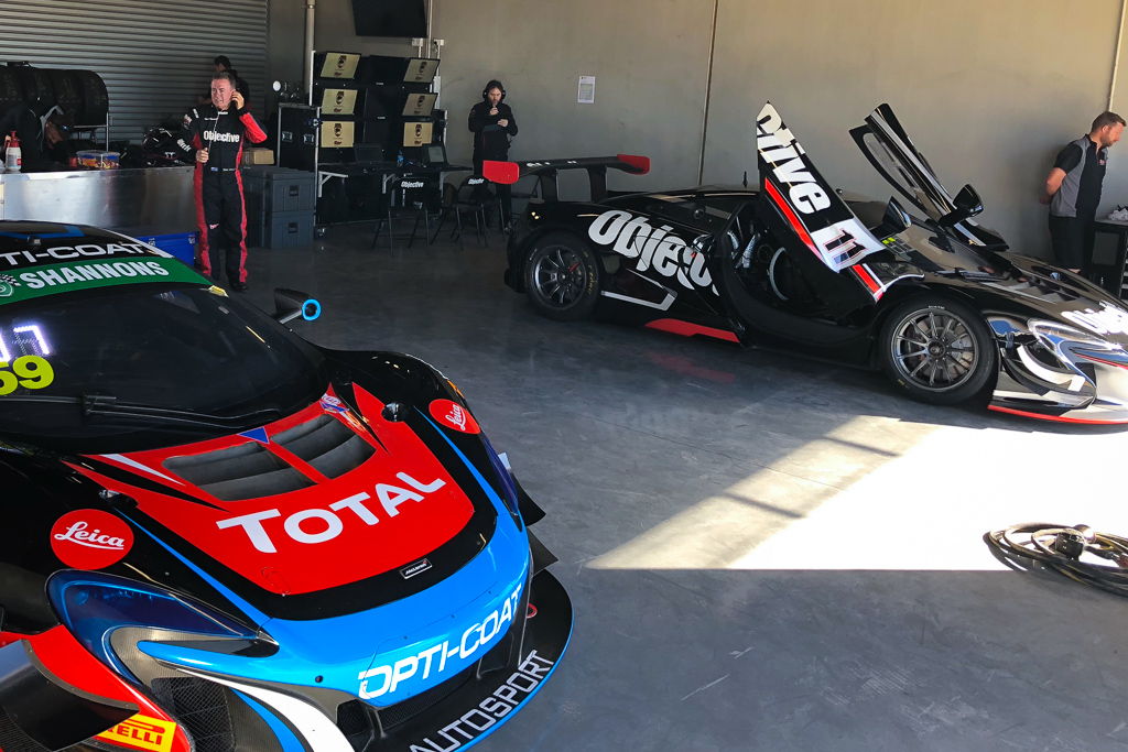 Tony Walls and Warren Luff with McElrea Racing at Tailem Bend