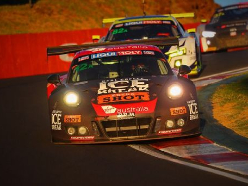 Ice Break Porsche, Objective McLaren, Opticoat McLaren & Ulithorne McLaren Race Report