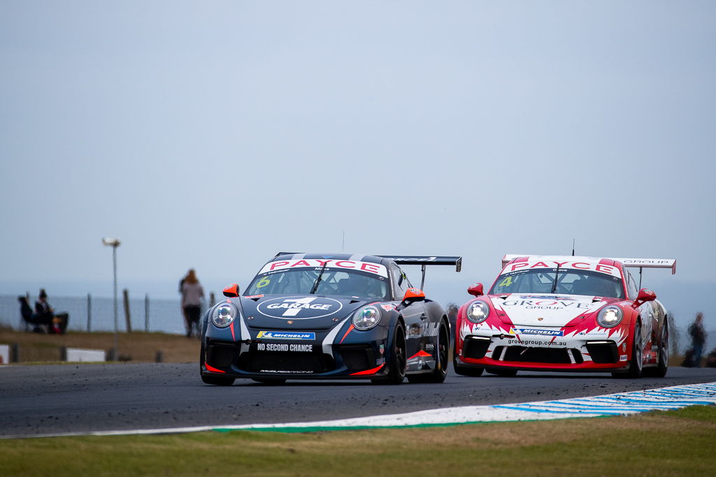 Tim Miles #6 racing at Phillip Island Circuit 2019