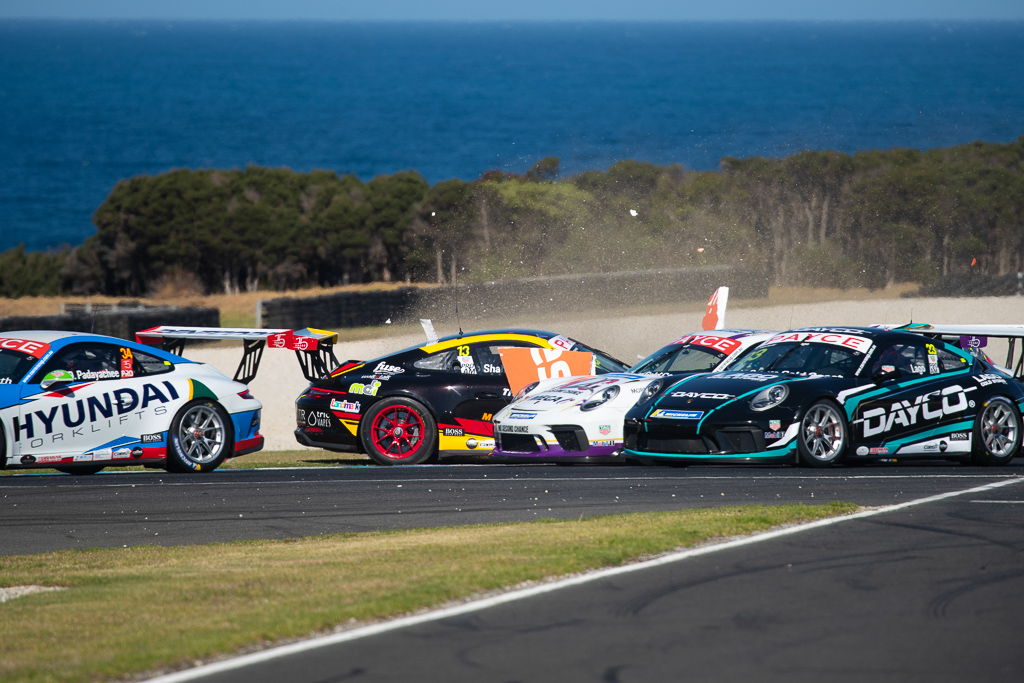 Warren Luff #7 accident at Phillip Island Circuit 2019