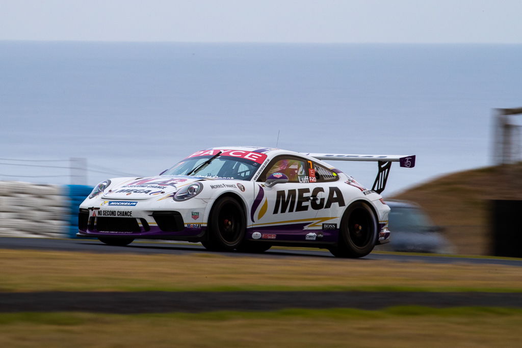 Warren Luff #7 racing at Phillip Island Circuit 2019