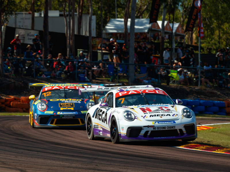 Warren Luff #7 racing at Hidden Valley Raceway 2019