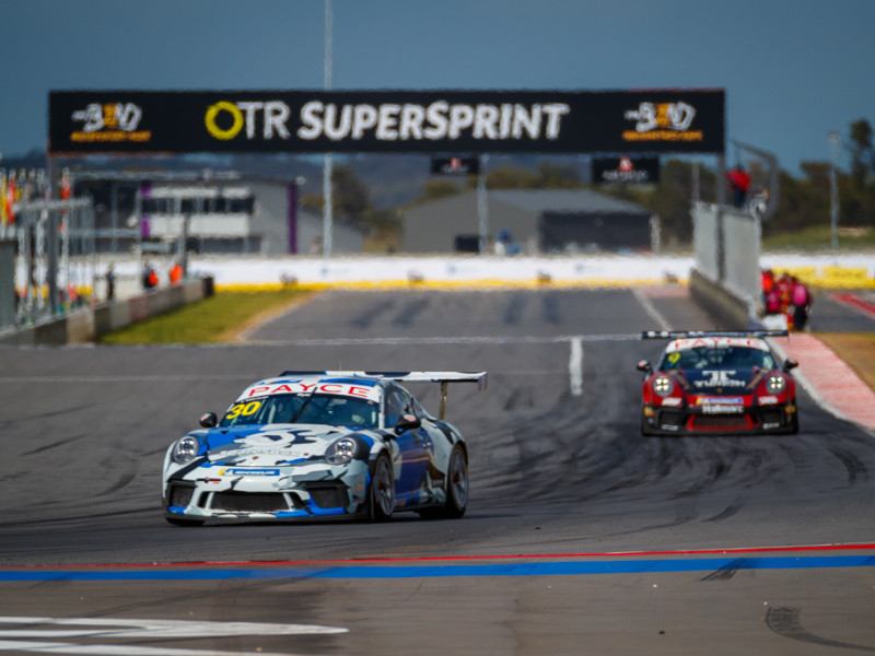 David Ryan #30 racing at The Bend Motorsport Park 2019
