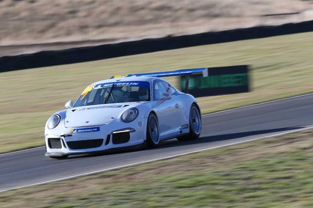 Ryan Suhle #7 racing at Symmons Plains Raceway 2019