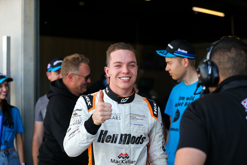 Harri Jones with McElrea Racing at Tailem Bend for round 6 of the Porsche GT3 Cup Challenge 2019