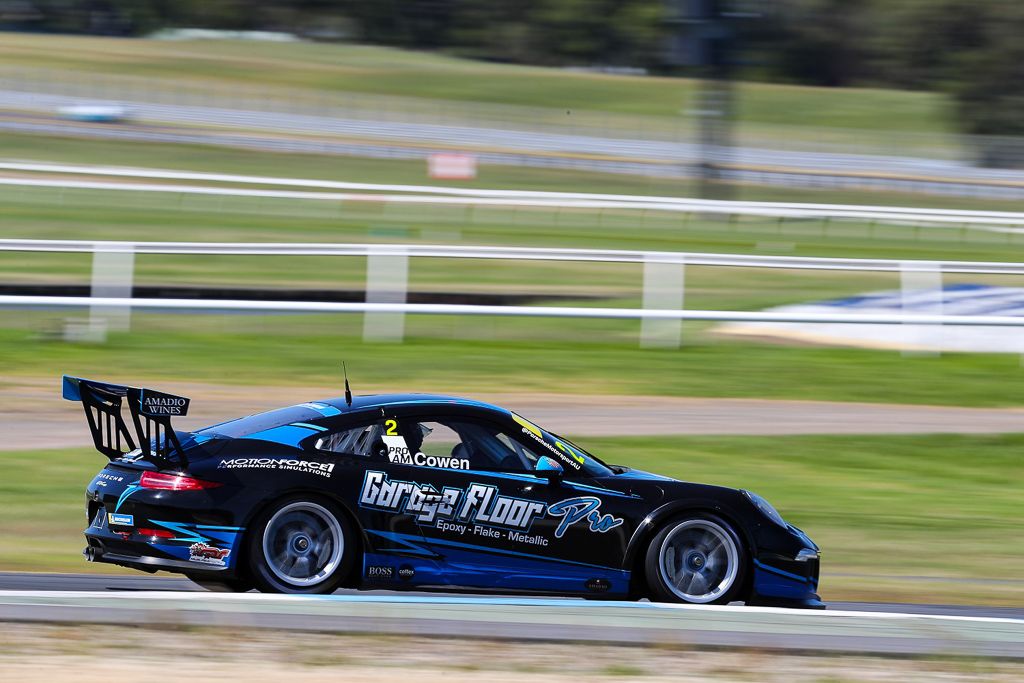Richard Cowen #2 racing at Sandown International Raceway 2020