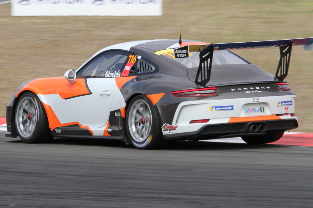 Aron Shields #116 racing at Queensland Raceway 2022