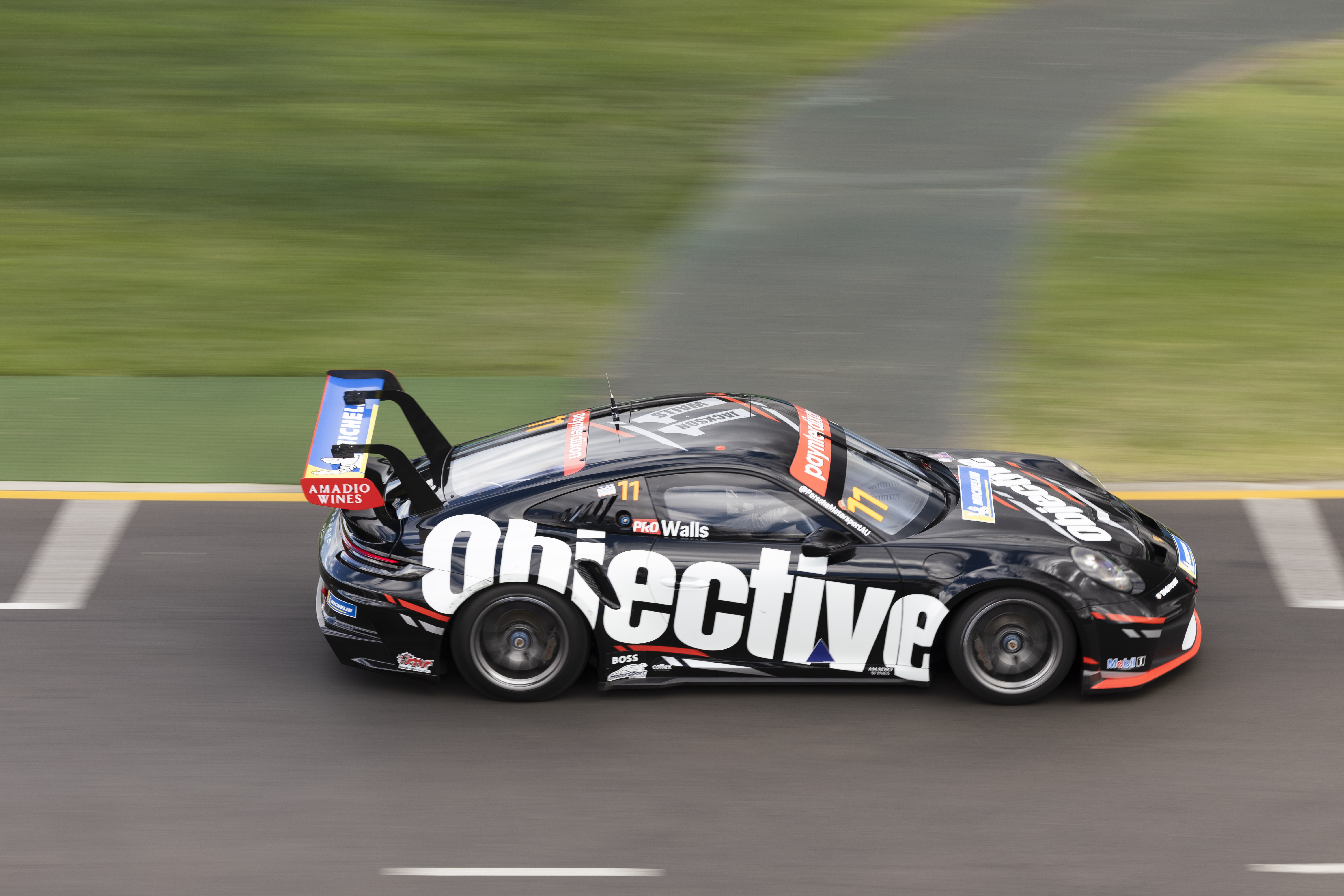 Jackson Walls with McElrea Racing in the Porsche Carrera Cup Australian Grand Prix 2022