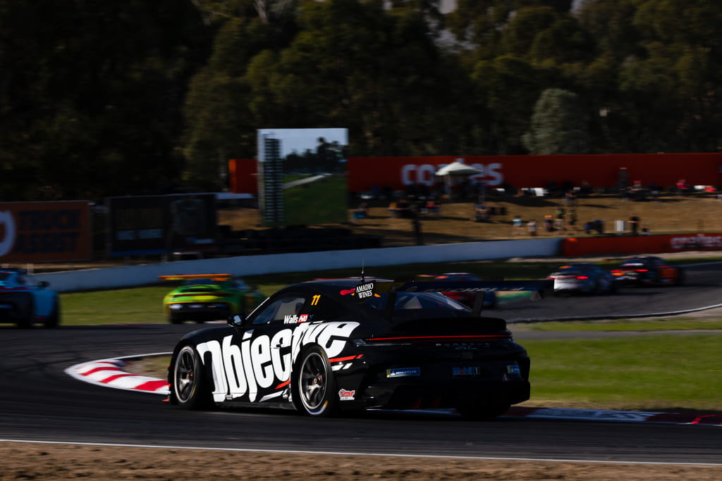 Jackson Walls with McElrea Racing in the Porsche Carrera Cup at Winton 2022