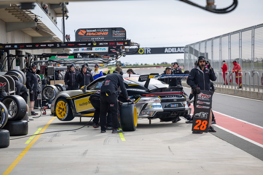 Harri Jones with McElrea Racing in the Porsche Carrera Cup at The Bend South Australia 2022