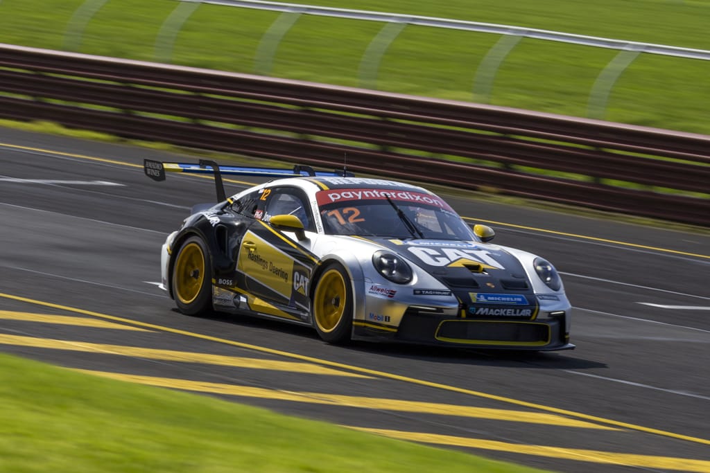 Harri Jones #12 racing at Sandown International Raceway 2022