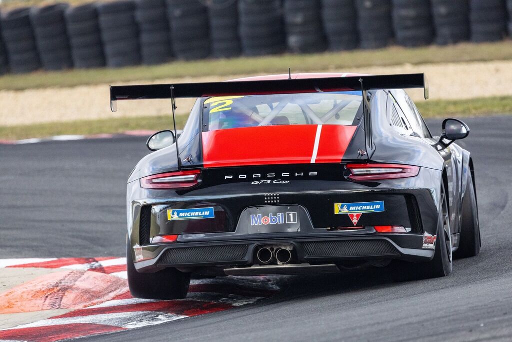 Richard Cowen with McElrea Racing in the Michelin Sprint Challenge Round 2 at Symmons Plains 2023