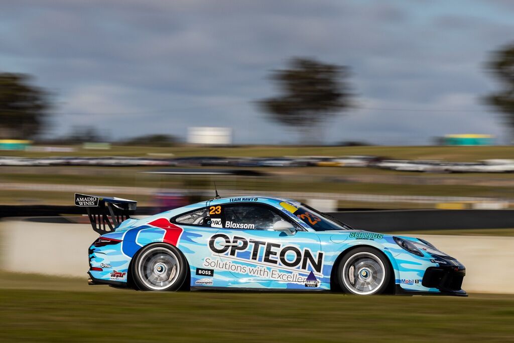 Lockie Bloxsom #23 racing at Symmons Plains Raceway 2023