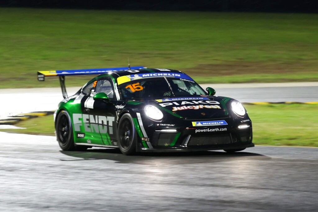 Clay Osborne #15 racing at Sydney Motorsport Park 2024