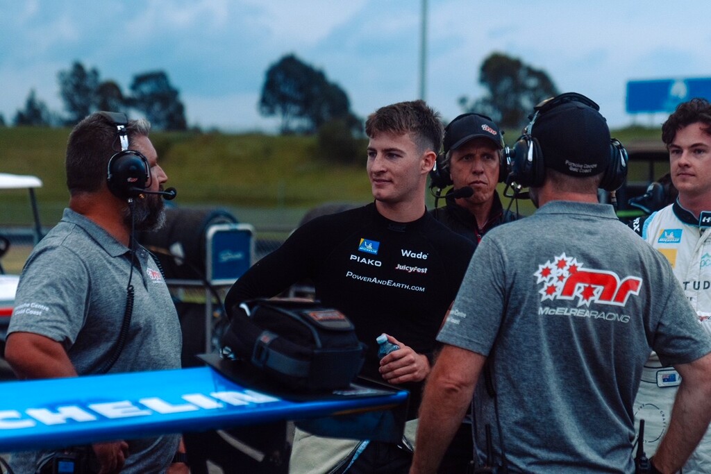 McElrea Racing crew at Sydney Motorsport Park 2024