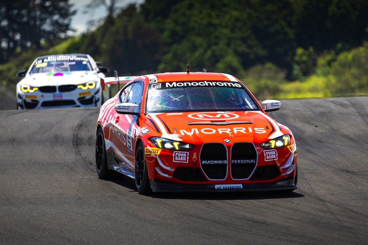 Nathan & Jay Murray #5 racing at Hampton Downs, NZ 2025