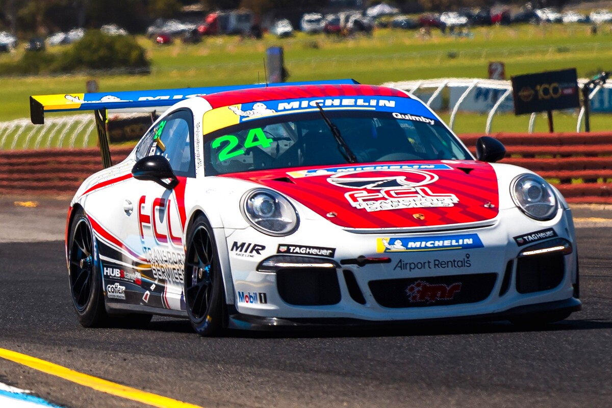 Daniel Quimby #24 racing at Sandown International Raceway 2025