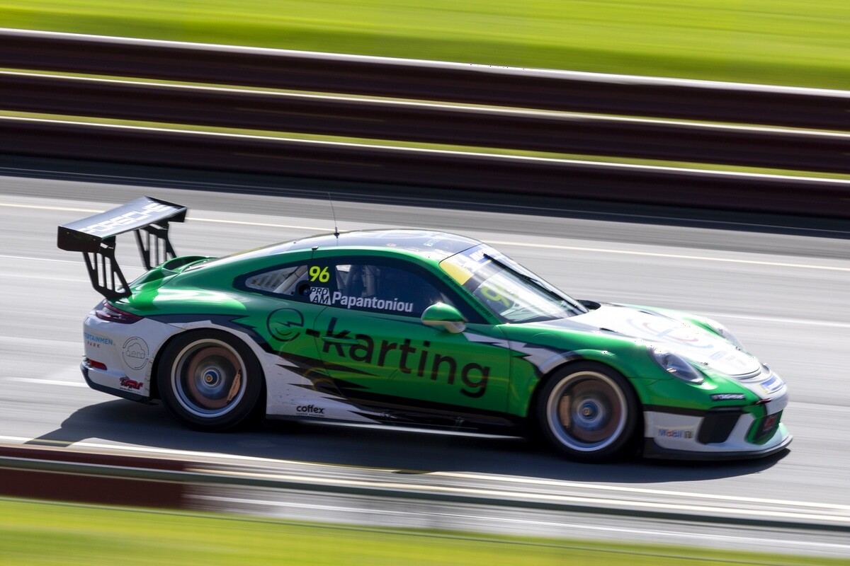 John Papantoniou #96 racing at Sandown International Raceway 2025