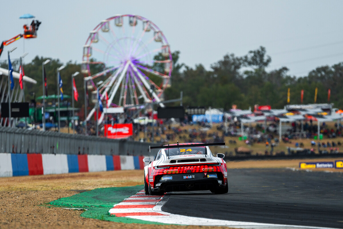 Daniel Quimby #24 racing at Queensland Raceway 2026