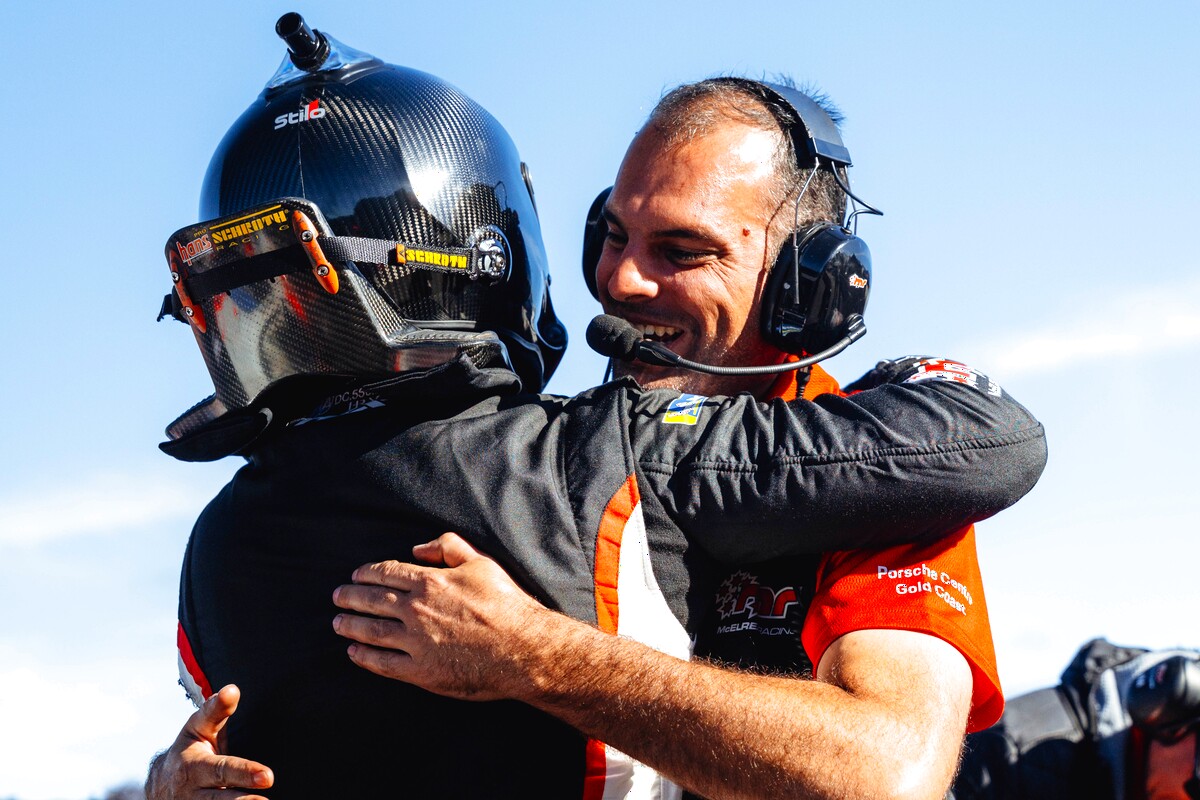 Anthony Gilbertson #19 racing at Phillip Island Circuit 2026