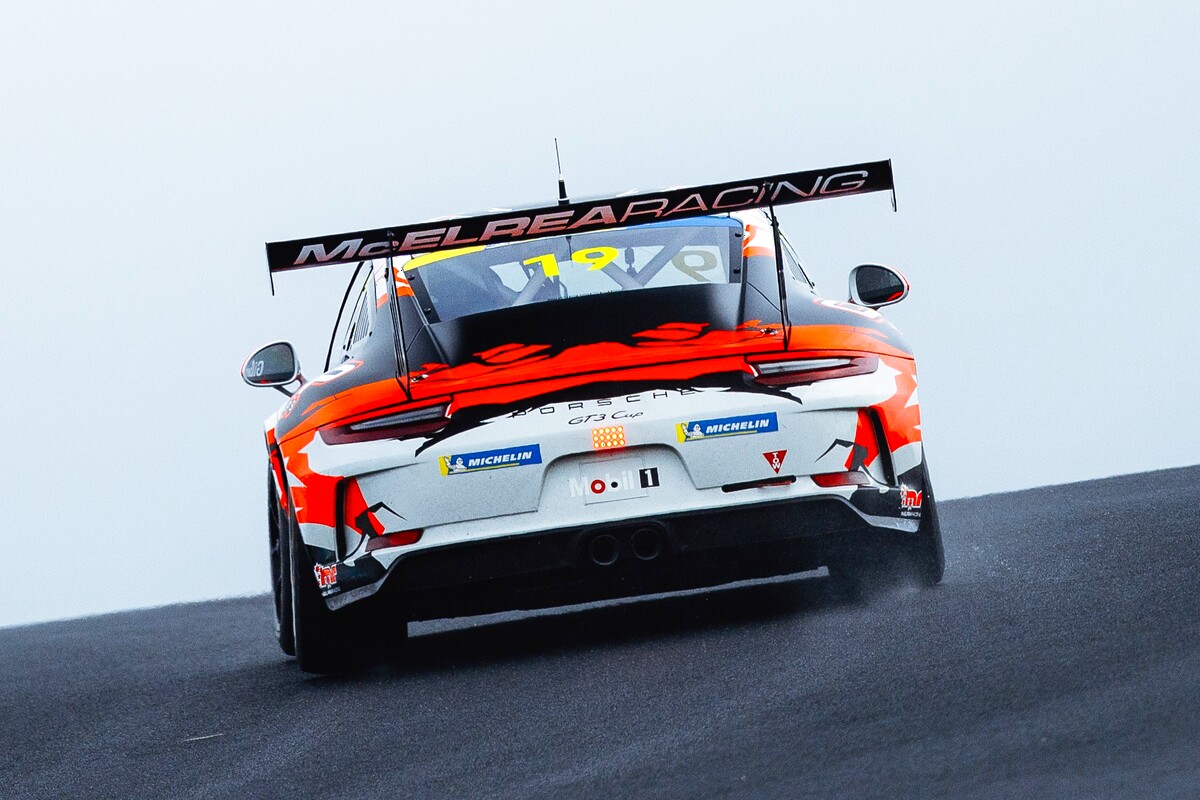 Anthony Gilbertson #19 racing at Phillip Island Circuit 2026