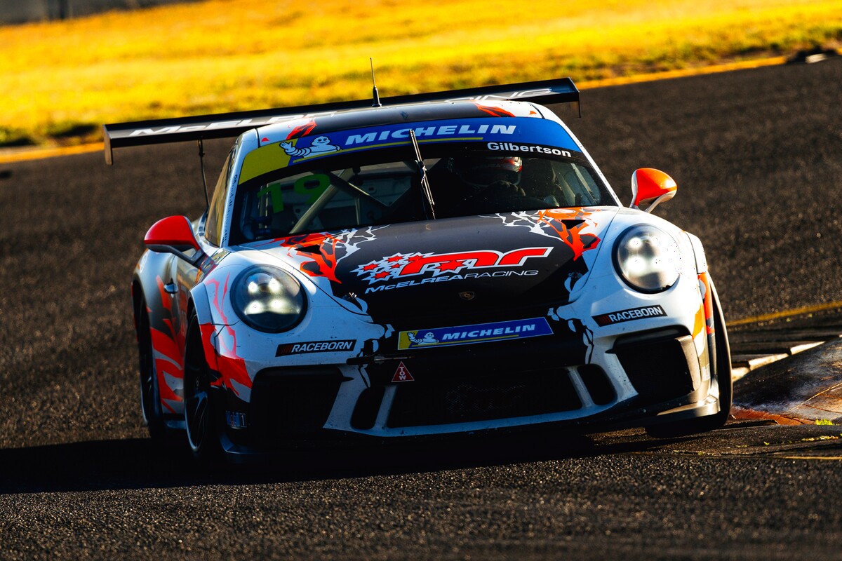 Anthony Gilbertson #19 racing at Sydney Motorsport Park 2026